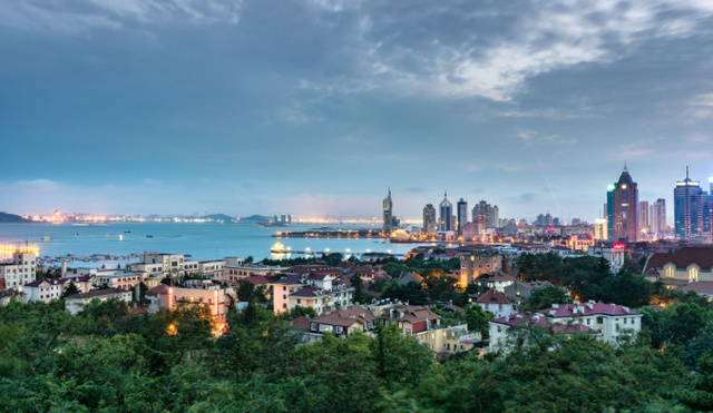 大学毕业证书图片（山东这4所大学毕业证分文不值）