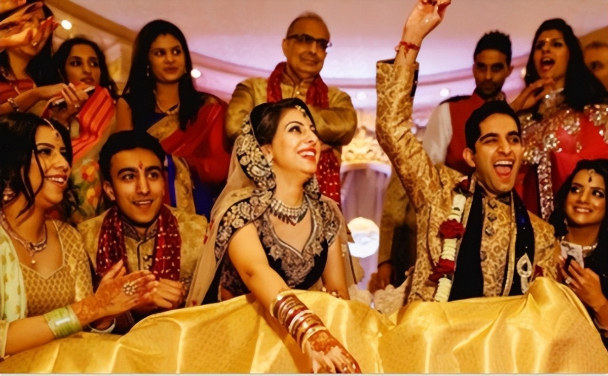 印度陆军司令：出身婆罗门家庭，父亲是空军军官，妻子管军属福利