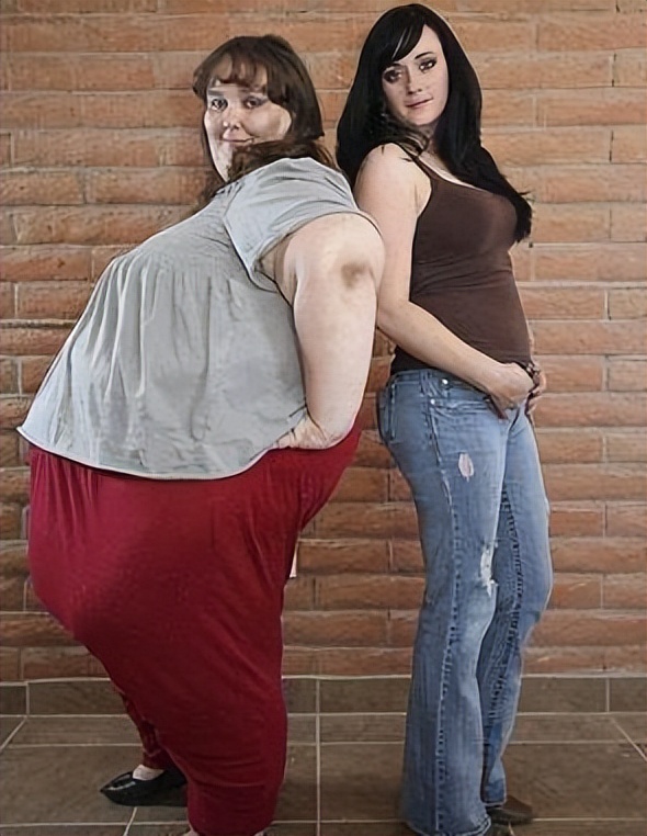 世界最胖男人(世界第一胖：重达1450斤破纪录，因胖被高富帅狂追，婚后育有2子)