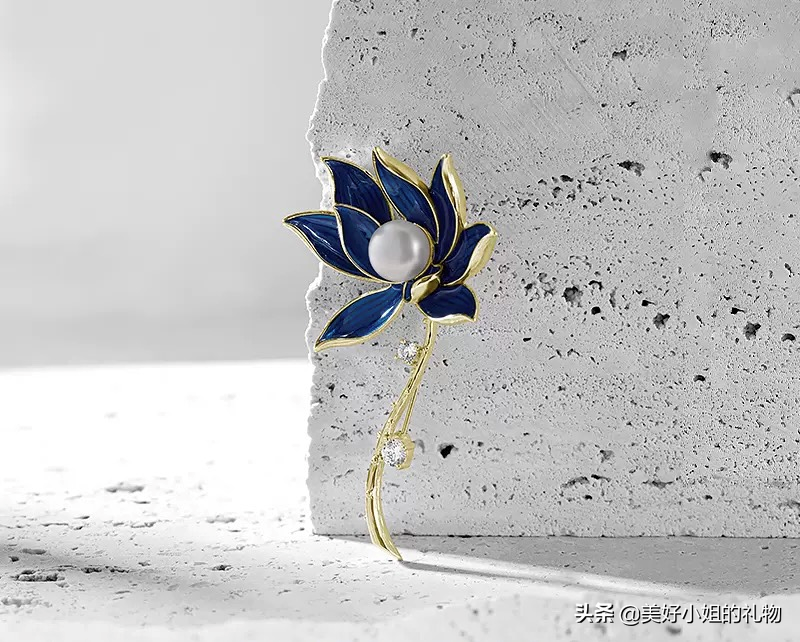 母亲节礼物系列I 细数我私藏的宝藏首饰，千元不到让妈妈闪耀起来