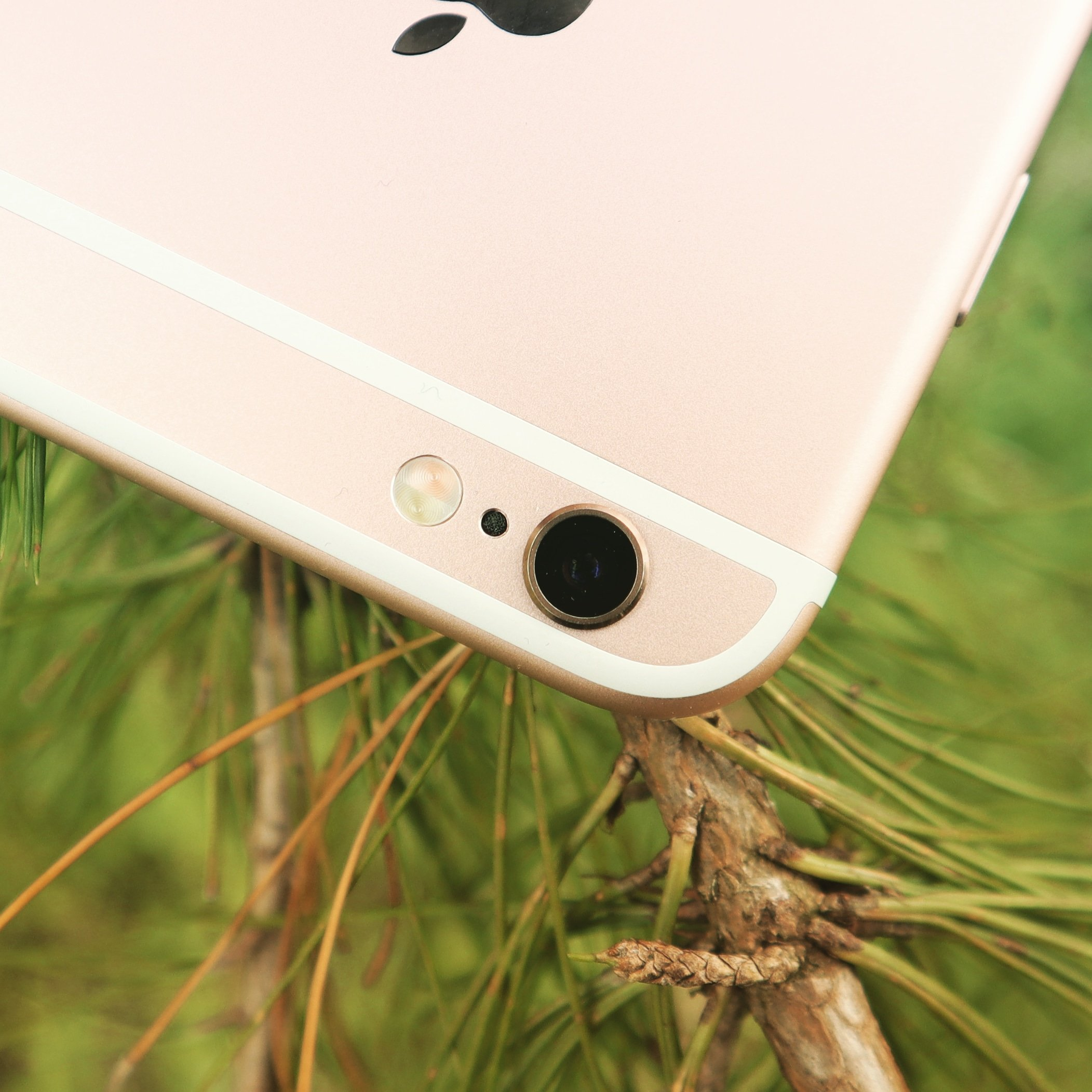 票选史上三款最美经典手机:苹果不是第一,三星s6华为p9入围