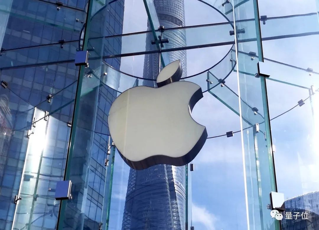 iOS16鎖屏可定制，WPS回應(yīng)“刪除用戶本地文件”，紫光重整將收官