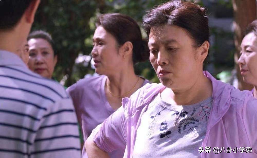 年轻时肤白貌美，如今只能演土气大妈，岁月这把“杀猪刀”太可怕