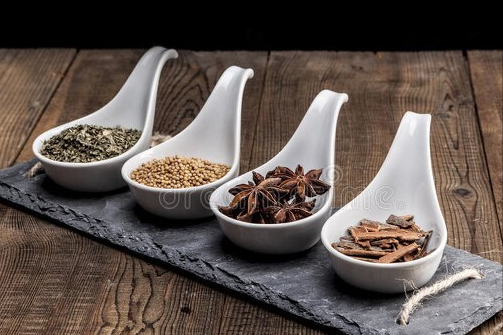 五香粉不用买，教你配方比例，自己在家就能做，步骤简单吃着放心