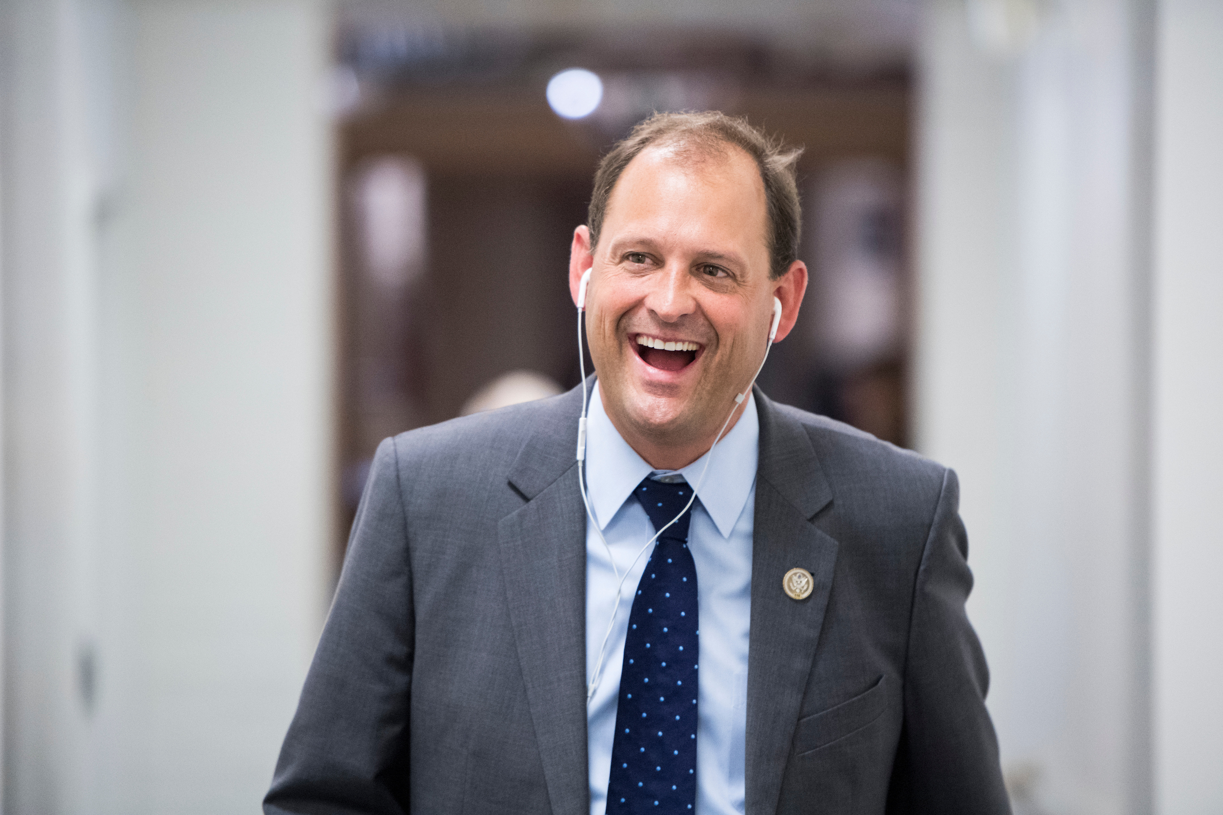 ýΪֹ½ͳӦӿ̨ṩF-16սͷյ