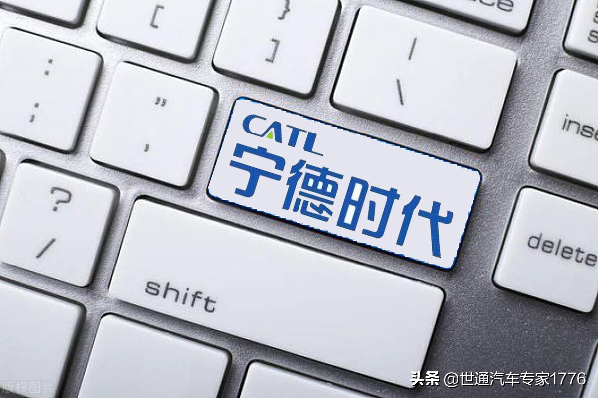 新能源汽车，是选择磷酸铁锂还是三元锂动力电池的好呢？