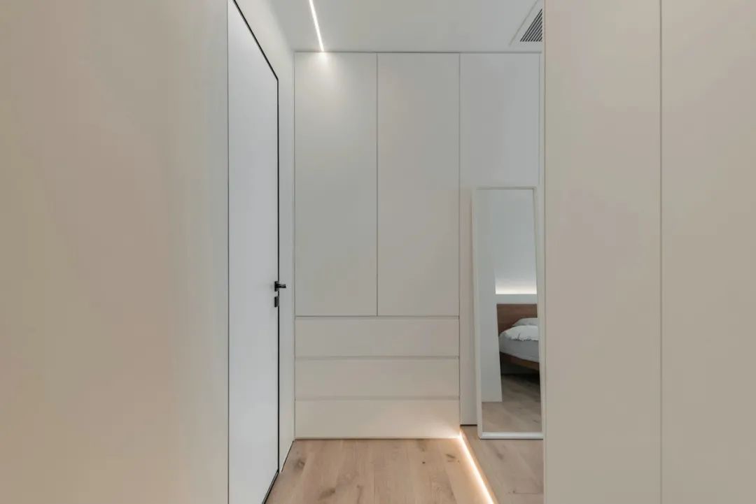 原木色、微水泥、140m²的清新小两居，小户型也能抄