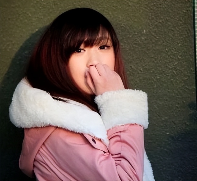 歌比人红的龙套小角色，喜剧天赋不输黄渤，却天妒英才遗憾早逝