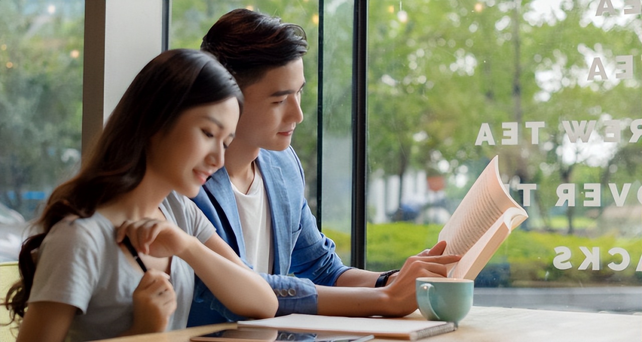 2019年，那个在泰国被丈夫推下悬崖后生还的中国孕妇，后来怎么样