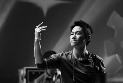 第一届好声音全国总冠军：梁博，现潜心做音乐