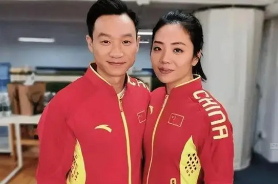 杨威婚姻疑似破裂,老婆出镜满脸憔悴,男方也曾抱怨过不下去