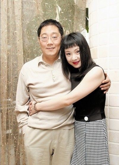 “俏晴雯”安雯，为救丈夫，她高调回归娱乐圈，9年还债1100万