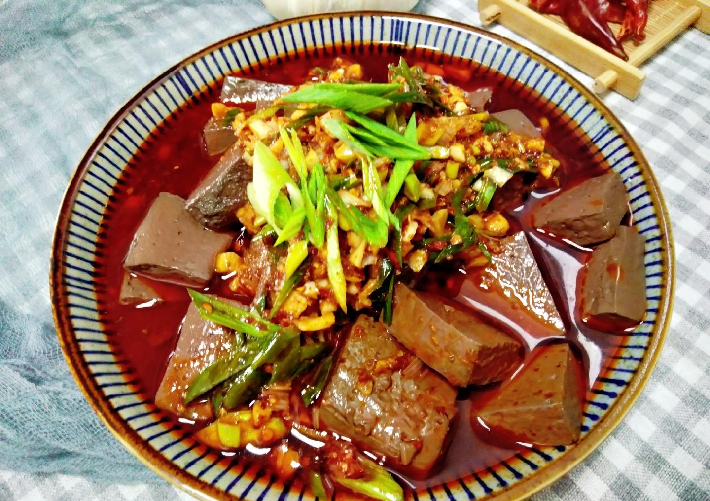 圖片[4]-【羊血燒萵筍】做法步驟圖 美味下飯 一大盤不夠吃-起舞食譜網