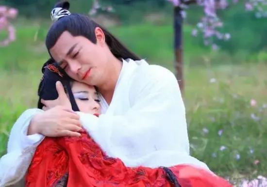 师徒虐恋别硬演，有人唯美动人，有人活像偷人，还得看主角CP感