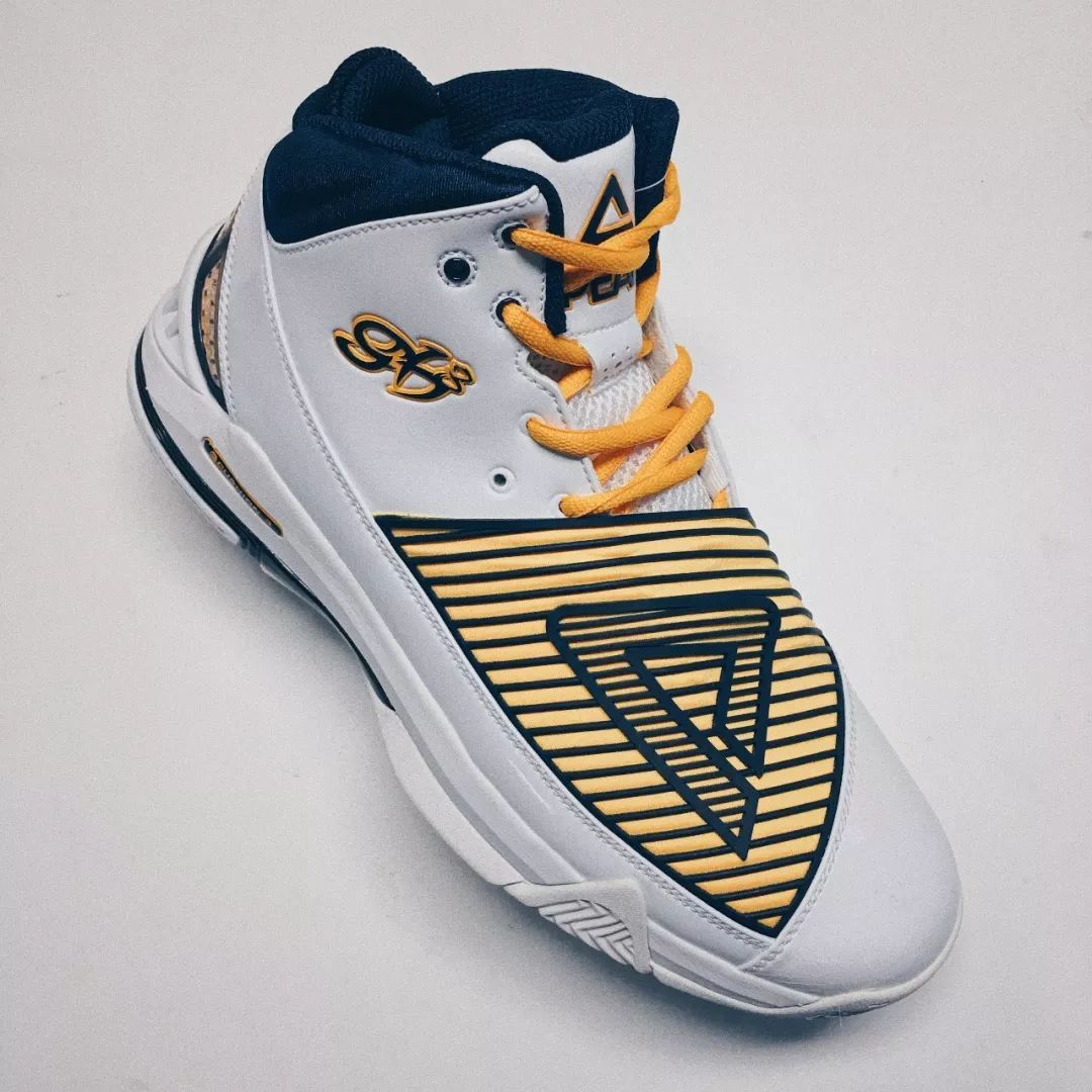 匹克和361篮球鞋哪个好（国产新品！匹克帕克4代回归，361度新鞋好帅，特步抄袭李宁驭帅？）