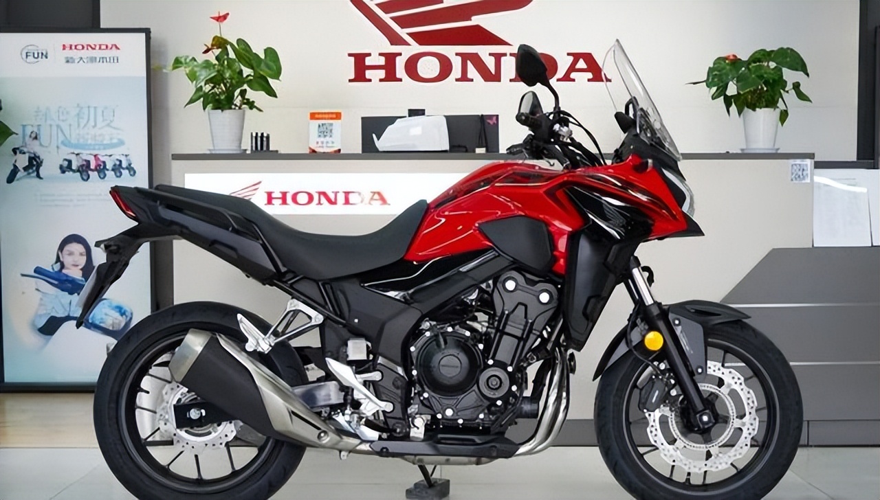 本田cb400x與豪爵鈴木dl250有什麼區別嗎?這兩款車對比下