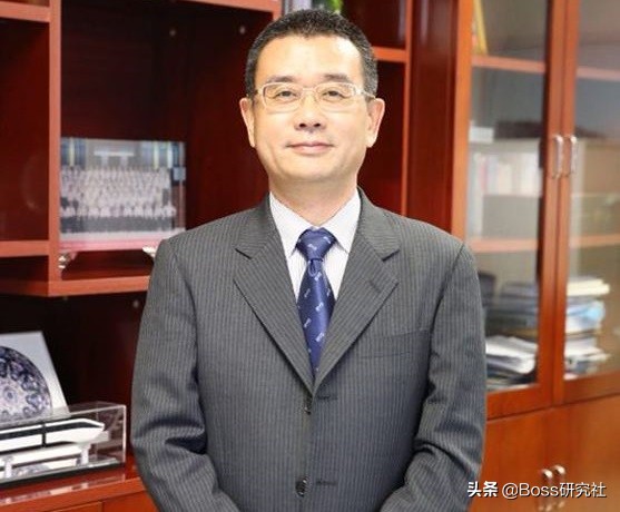 江西萍乡走出的5位“大富豪”，坐拥身价124亿，2张新面孔上榜
