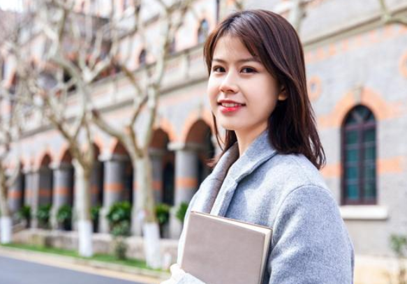 多少分能上大学（中国大学分8个档次）