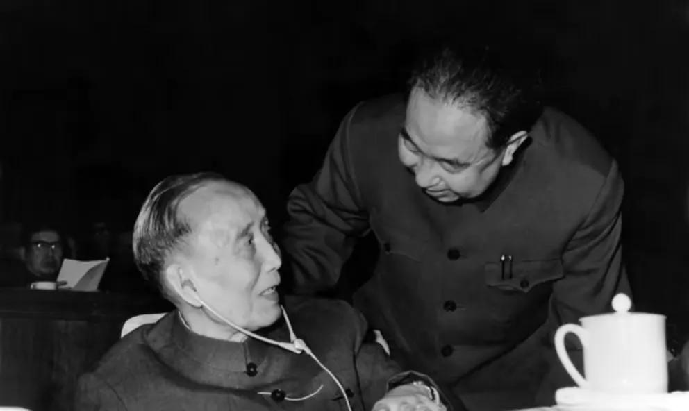 从毛泽东、郭沫若看《孙悟空三打白骨精》后写的三首七律说开去