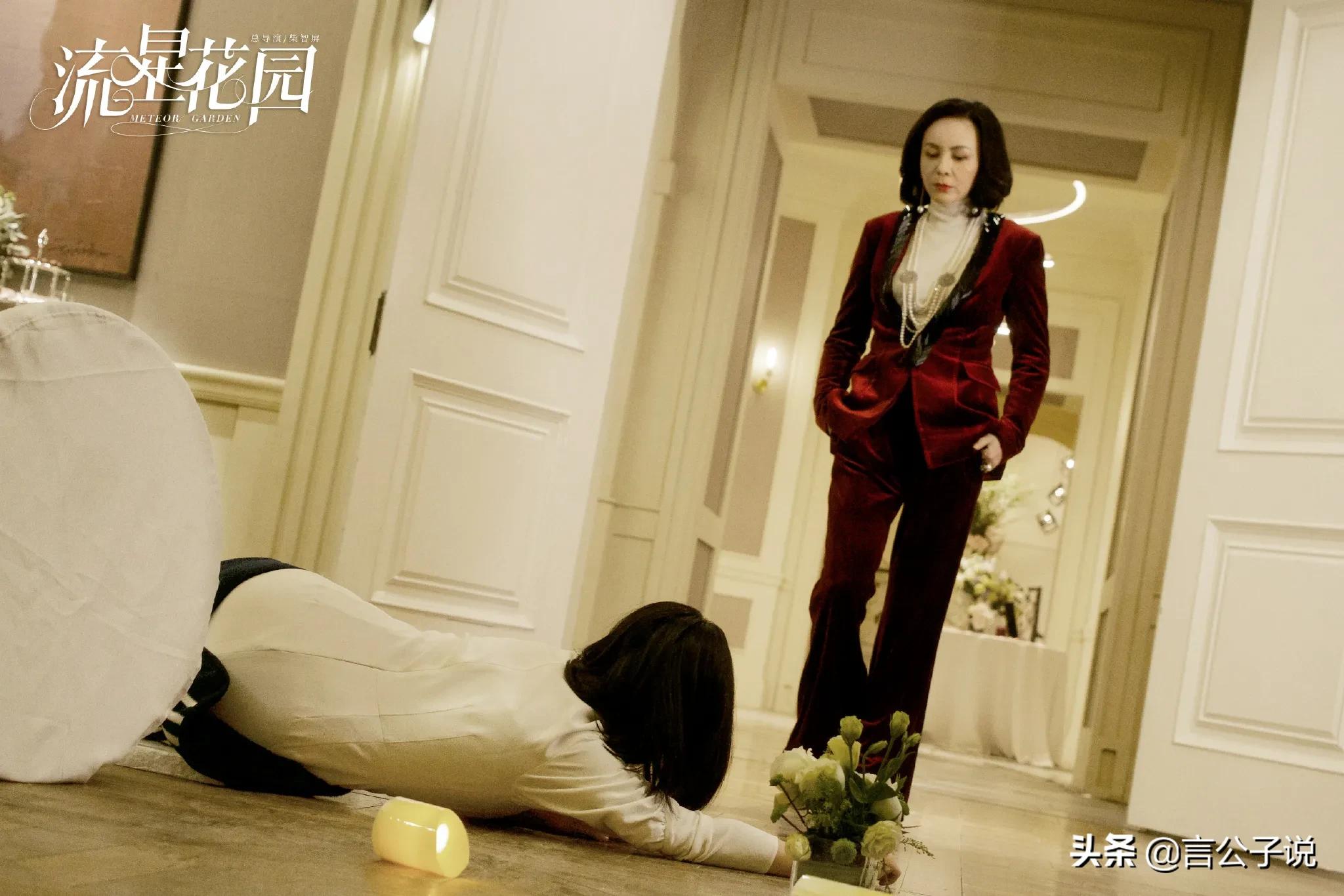 6位被捧成“老戏骨”的女星，个个演技平平，年龄大不等于老戏骨