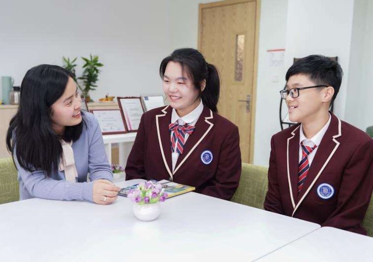 私立学校2年内转公，老师身份将如何变更？