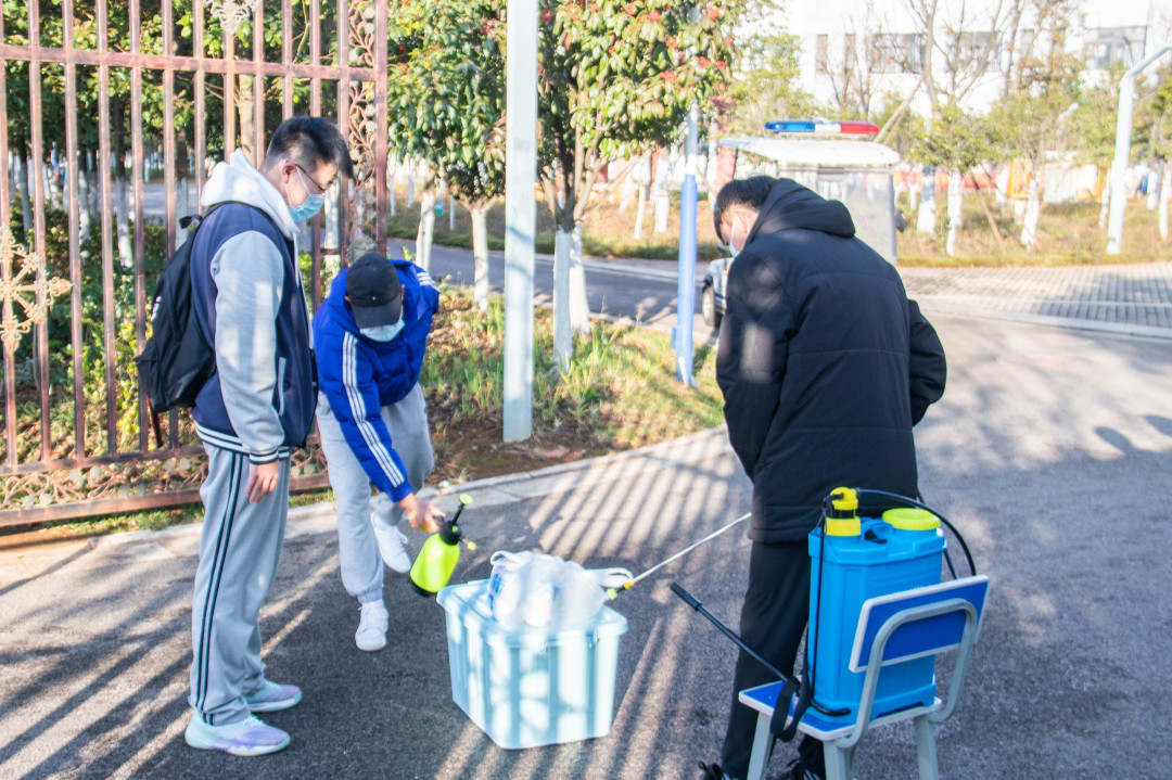 云南長水外國語中學(xué)各年級分批次返校復(fù)學(xué)(圖11)