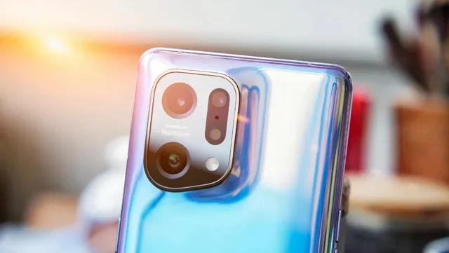 VIVO X80和OPPO Find X5选哪个？