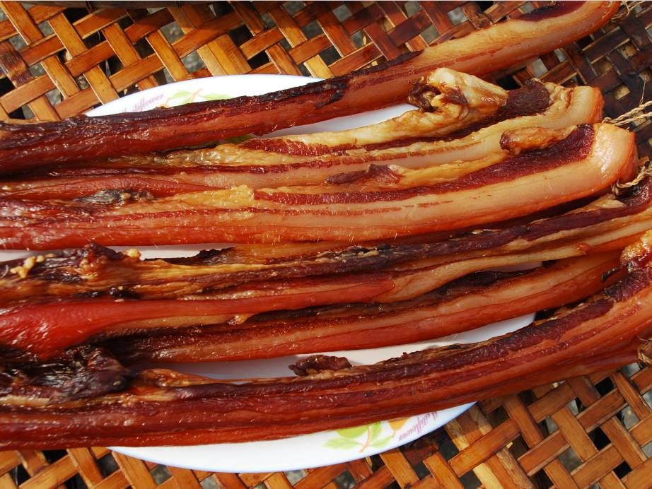 中国哪里的腊肉最好吃？经过对比，这5个地方最香，有你家乡吗？