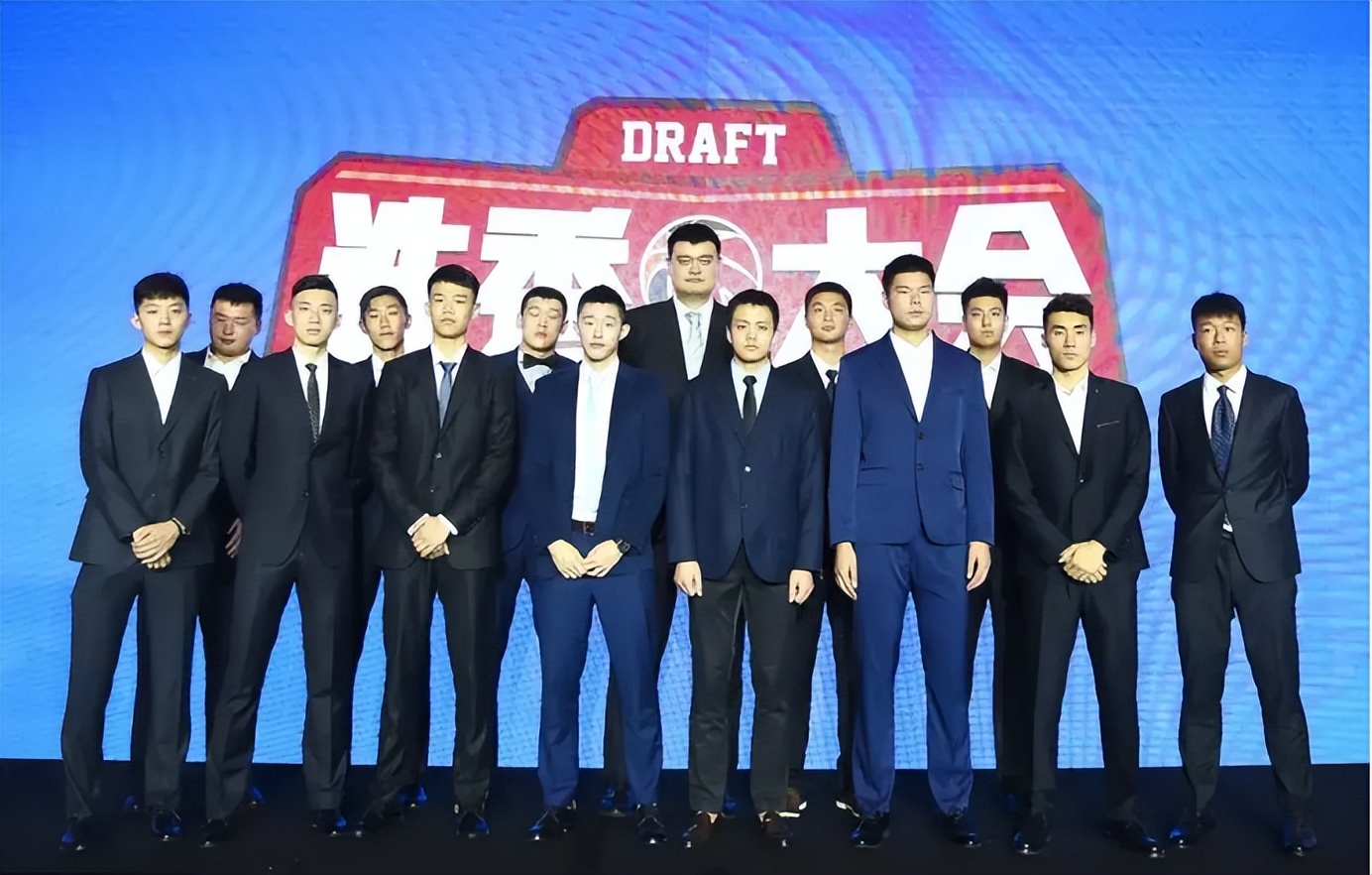 为什么cba学不了nba（CBA能够学习NBA的交易规则嘛）