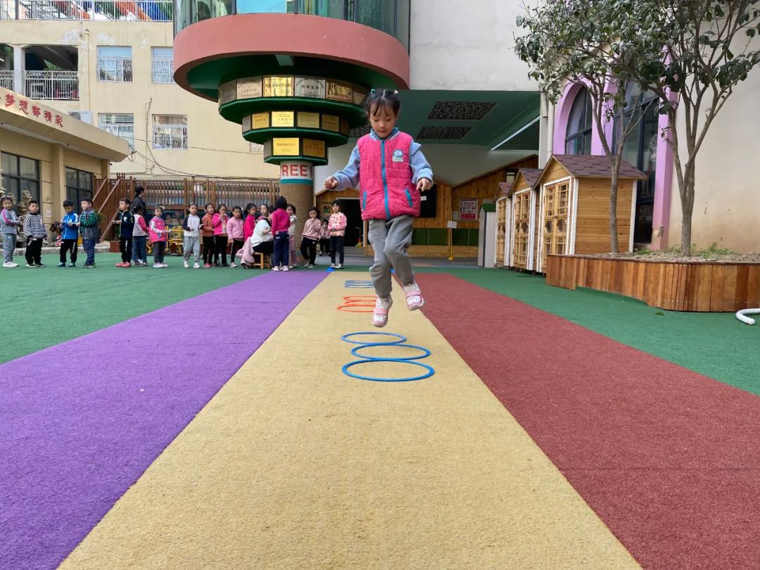 足球pda測試是什么（金水一幼開展全國校園足球特色幼兒園系統平臺PDA測試）