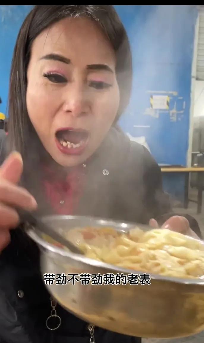 ֣���������쵽����Բ�ȣ���Ӱ����������Ƕ��Լ�������