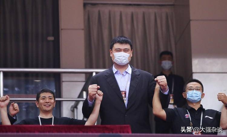 姚明近况最新消息（曝姚明20亿资产，纪委进驻中国篮协，调查结果令人意外！）