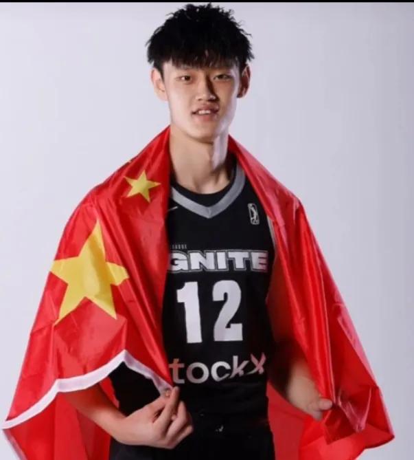 在nba打球的中国人有哪些（NBA留有足迹的中国球员）