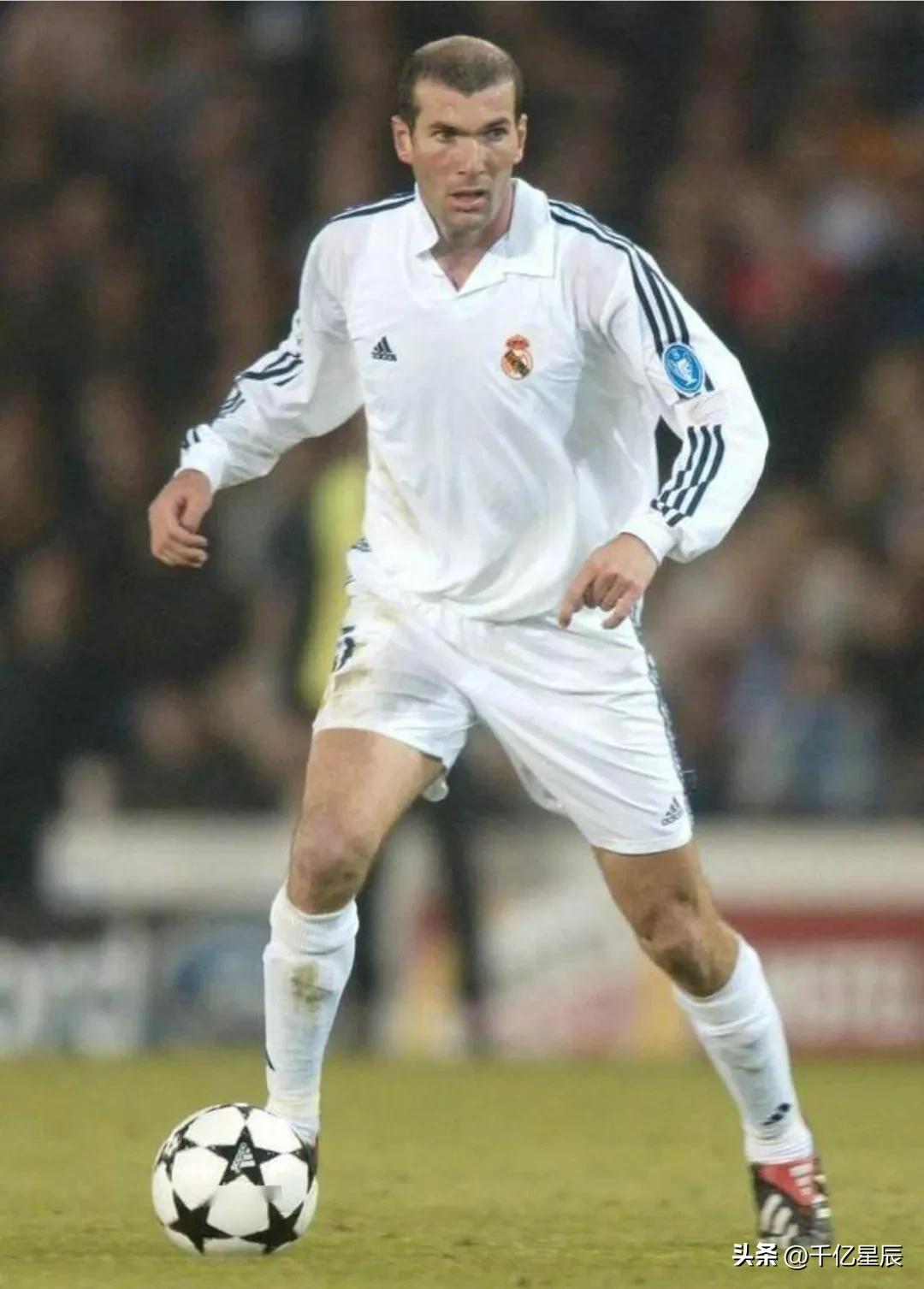 世界十大足球球王（最新历史十佳球员排名！梅西登顶，C罗无缘）