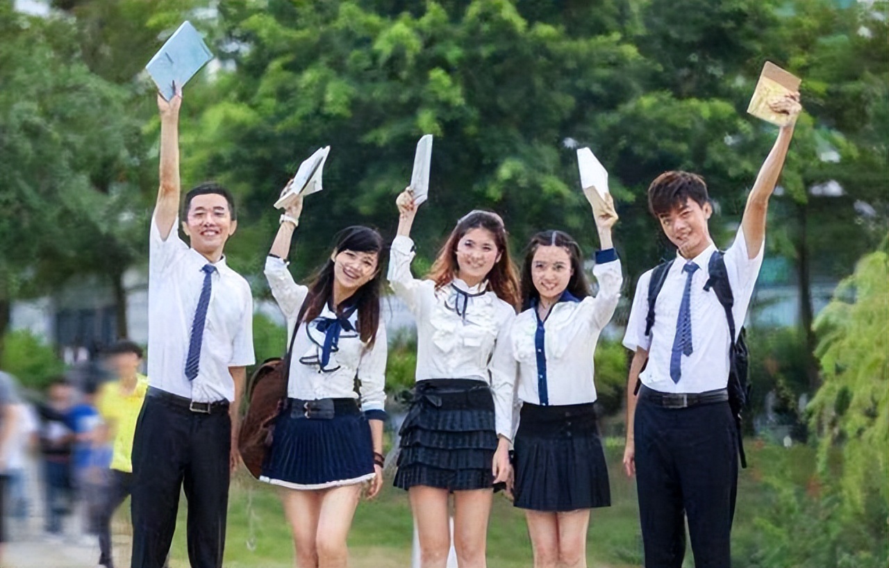 班级里这三类学生，在毕业后会混得不错，未来同学聚会上就能发现