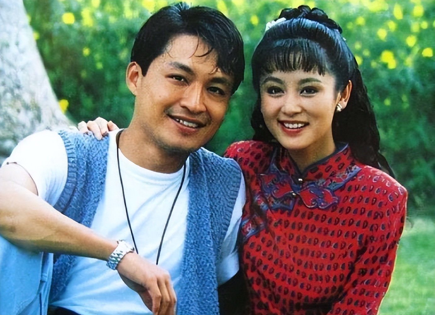 吴佳妮在与马景涛离婚的时候,获得了一双儿女的抚养权,而马景涛与唐韵