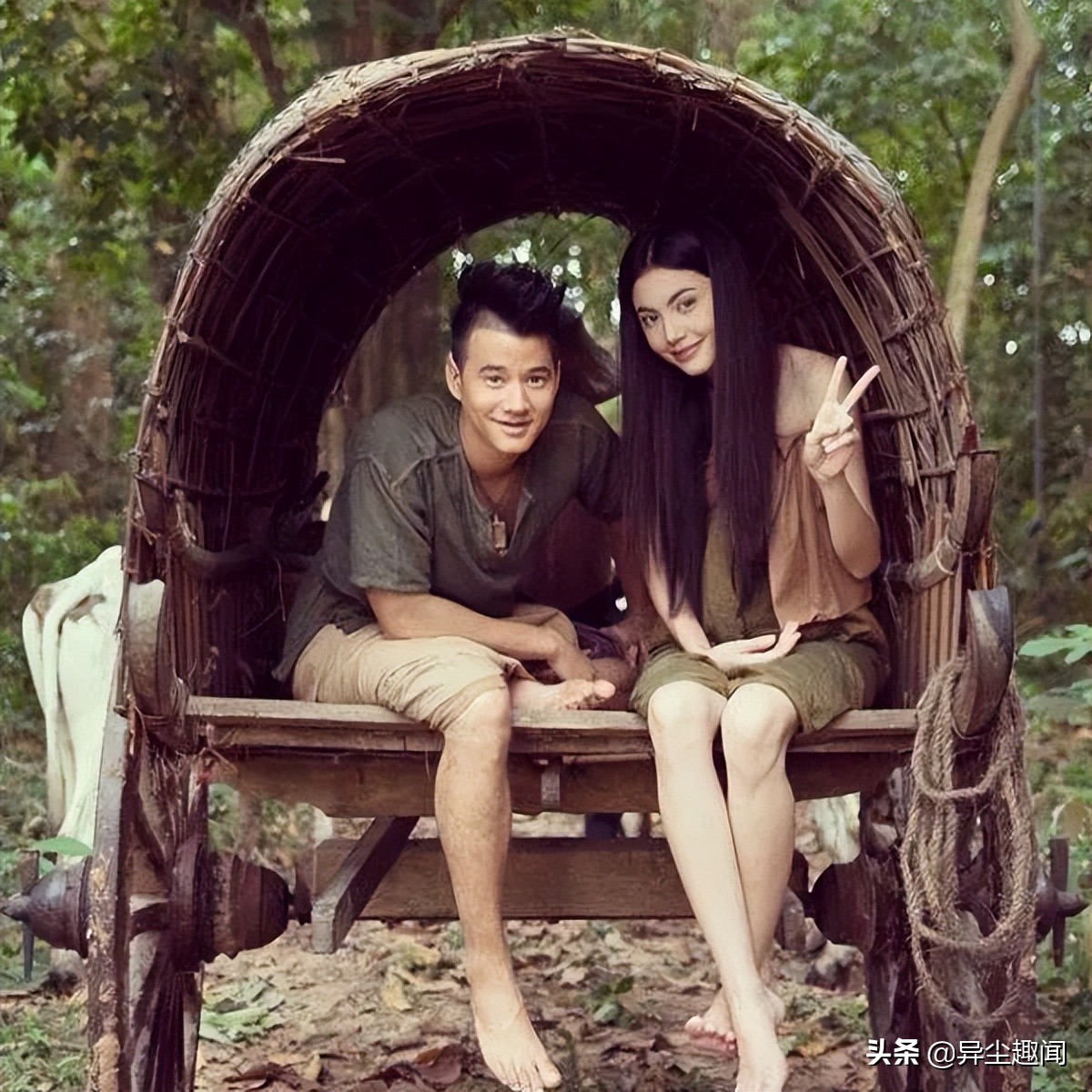 《初恋那件小事》学长帅气爆红，33岁熟男被封泰国金城武近照曝光