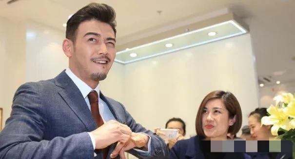 红得快，沉得也快，这8位“风光不再”的明星，如今有人露了原形