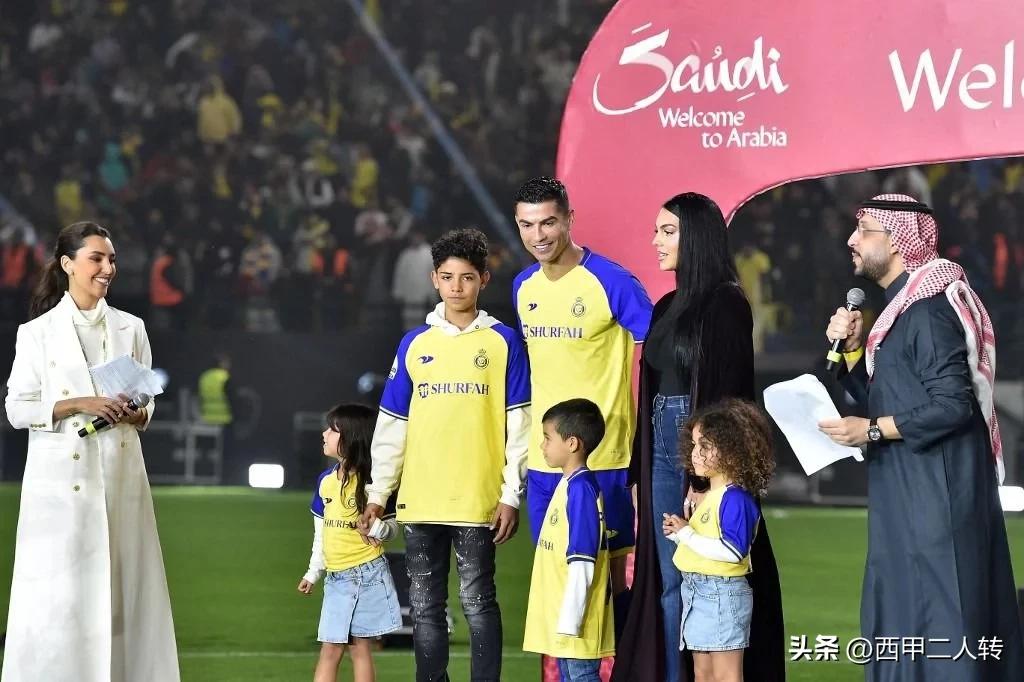 c罗还没结婚吗（已经有5个孩子的C罗，为什么还没有和女友乔治娜结婚？）