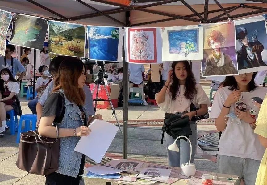 来金陵城，观长江波澜，枕九乡水脉，与南京财经大学共奋进