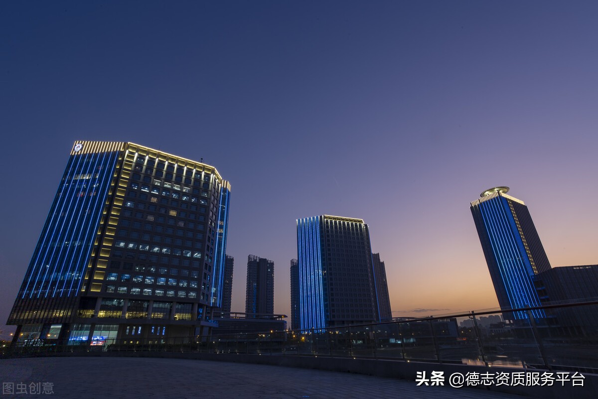 2022年申请建筑装修装饰工程专业承包资质条件有哪些？
