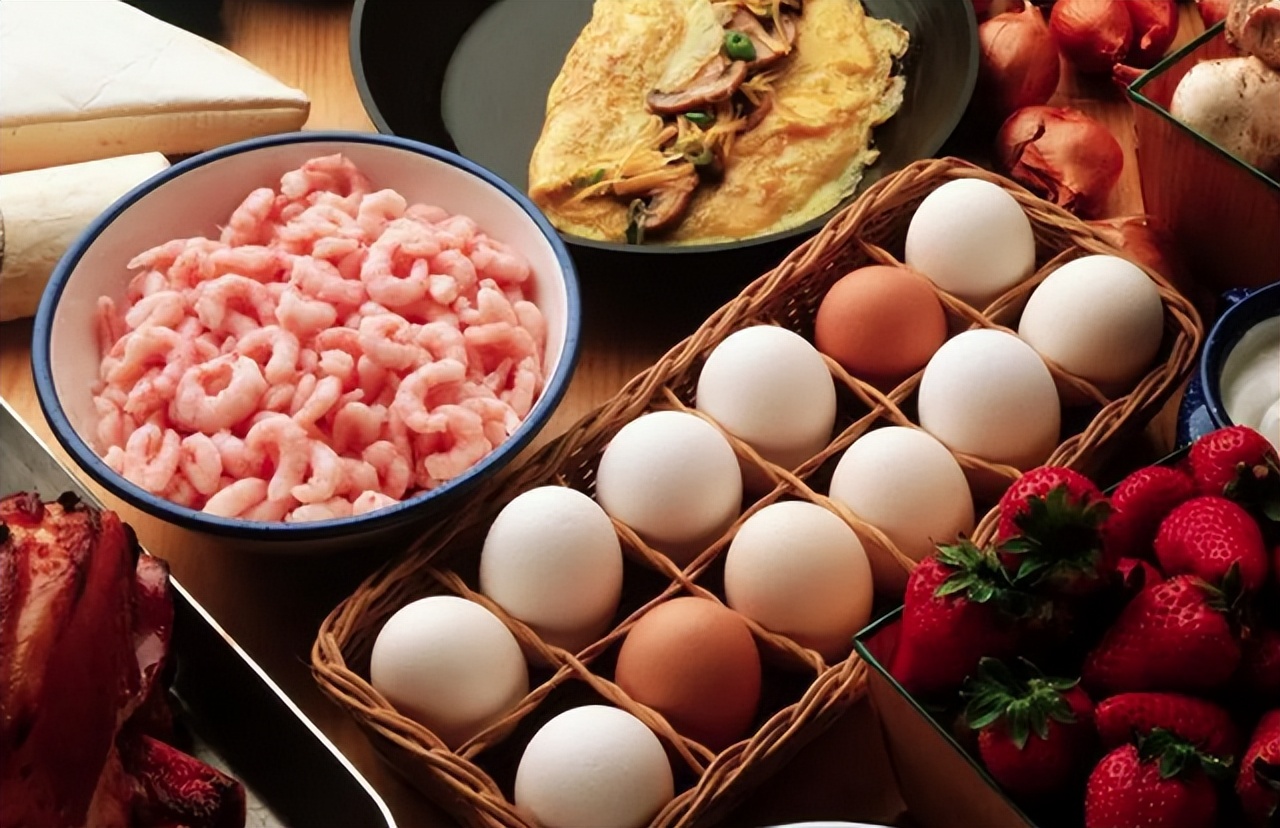 对于多数人来说,在查出高尿酸之后,饮食上会特别的注意会远离各种食物