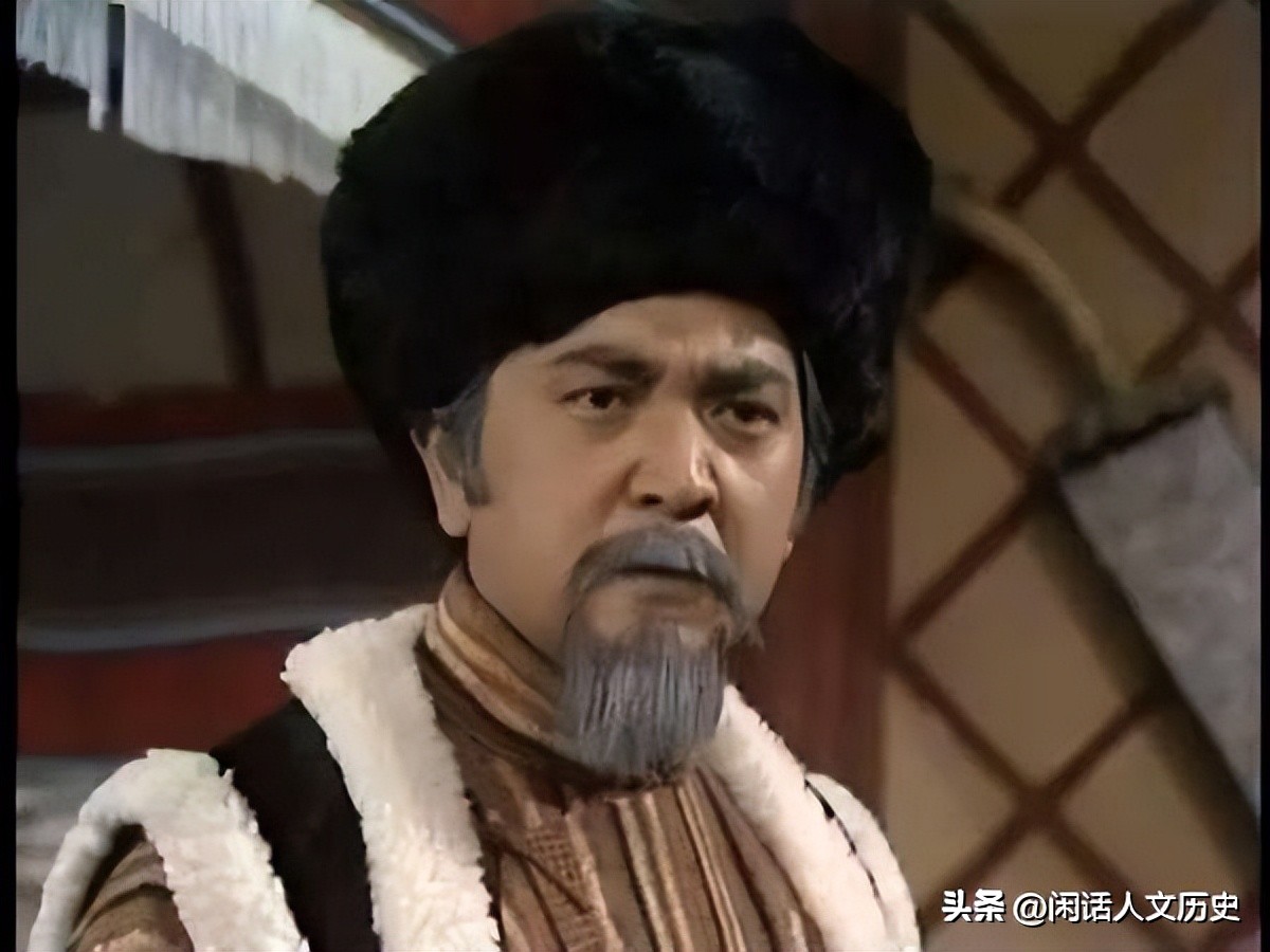 铁木真:宝庆三年(1227年),兴兵征伐西夏,途中去世.