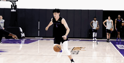 中国参加nba的人有哪些（六大登陆NBA的中国球员，姚明成就最高，曾凡博会是下一个吗？）