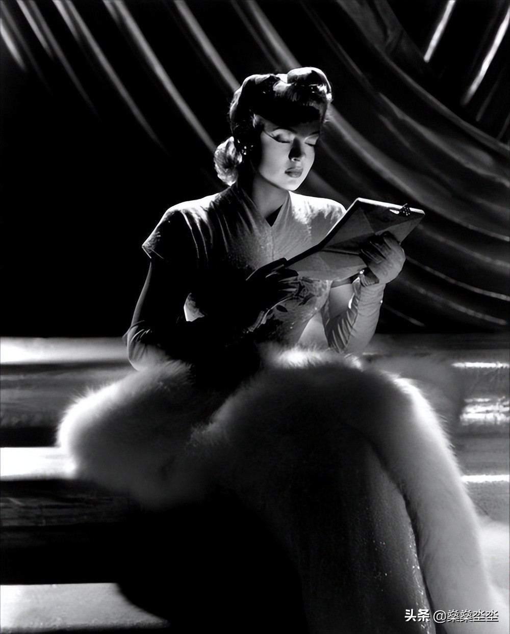 漂亮女孩儿梦想拥有1个丈夫7个孩子，结果却与梦想截然相反