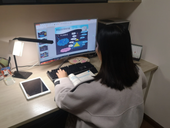 教师队伍“喜从天降”，职称和绩效或调整，部分教师工资涨幅较大