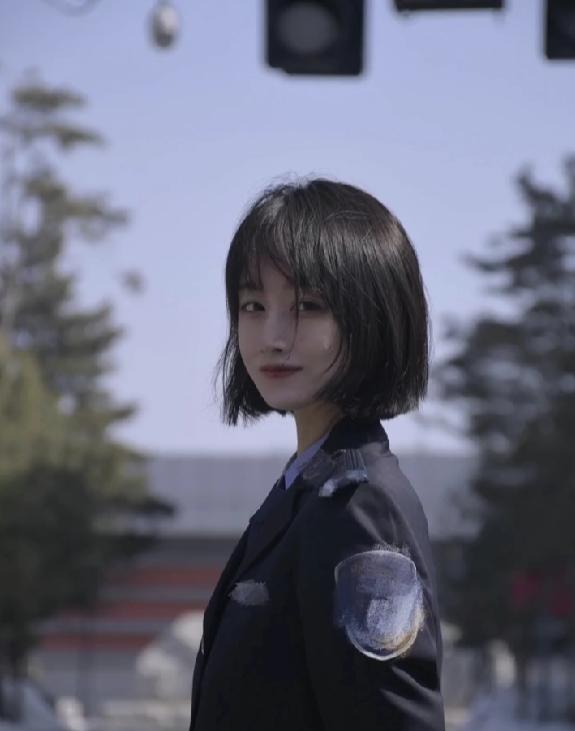 吉林省警察学院（吉林一高校美女警花火了）