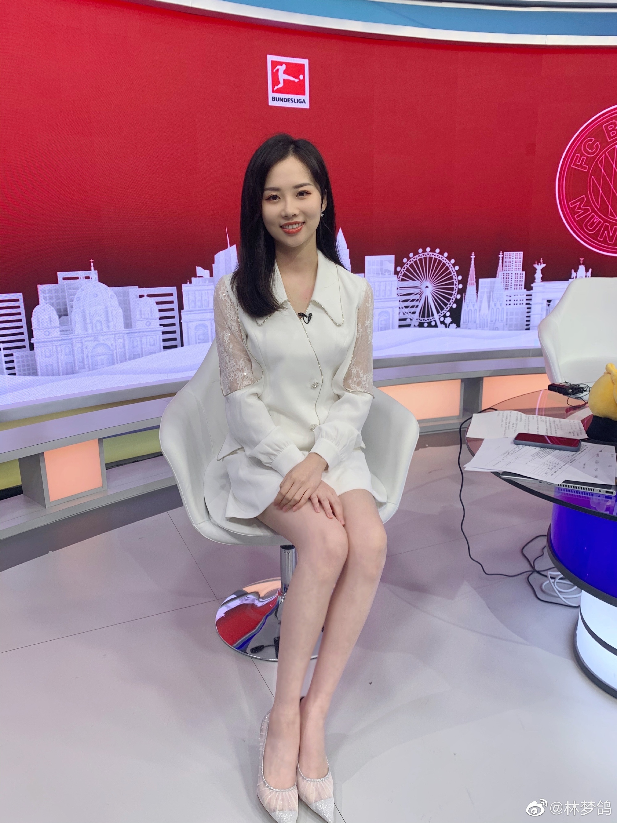 乌贼刘语熙央视足球主播一姐马凡舒体育 美女才是男生间永远的话题