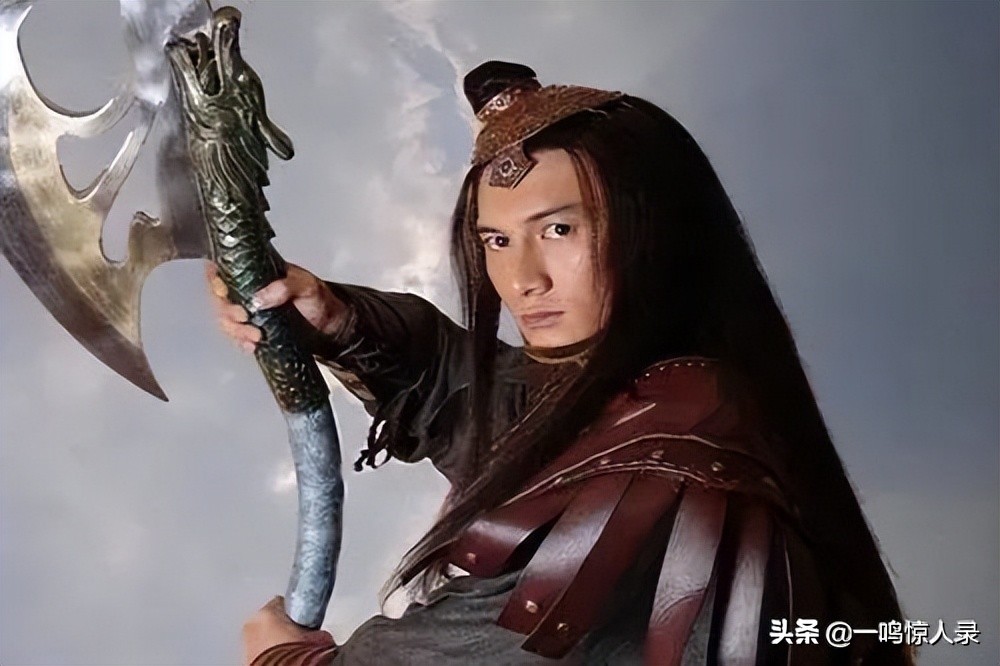 上古神话中最重的神兵,轩辕剑进不了前五,东皇钟都只能排第二