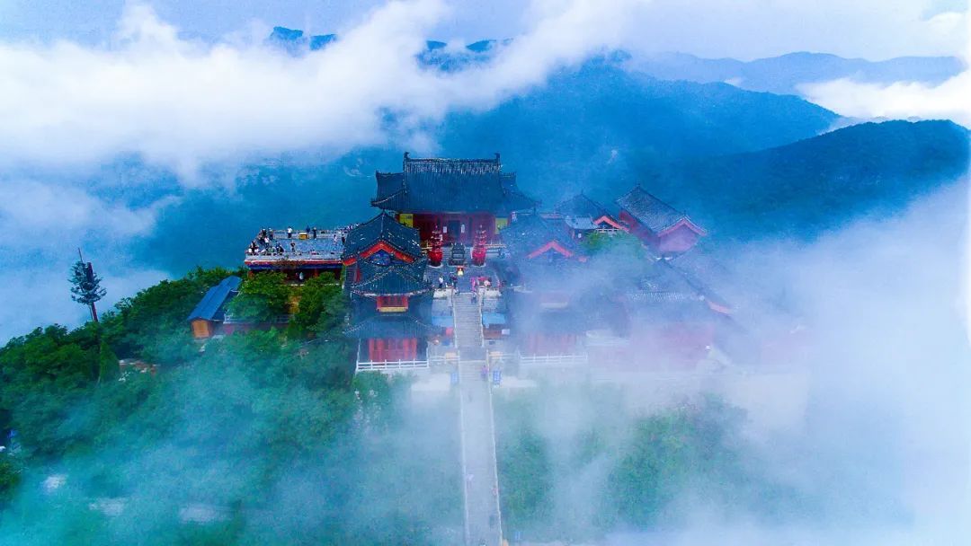 美爆了！这个夏天云台山云海频现迎颜值巅峰